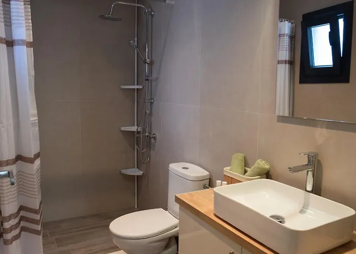 Celine House Holiday home *