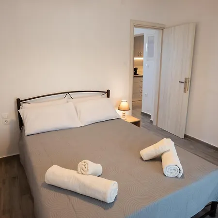 Dom wakacyjny Celine House Wolos