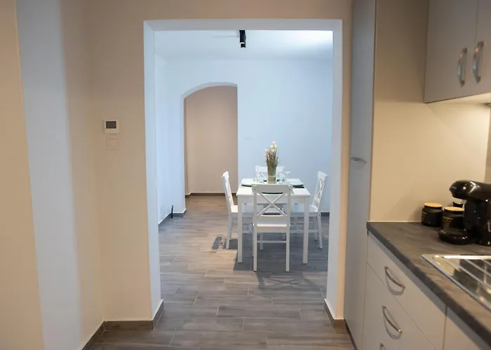 Celine House Case de vacanță